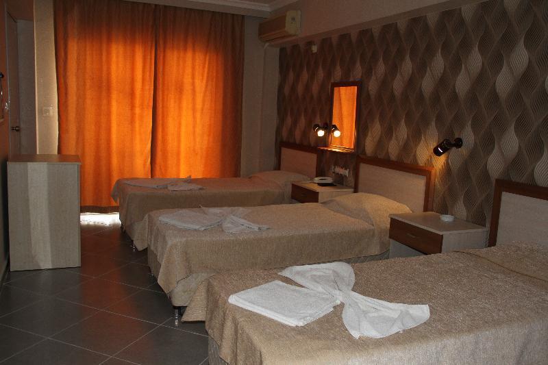 Saturn Hotel Kuşadası Buitenkant foto