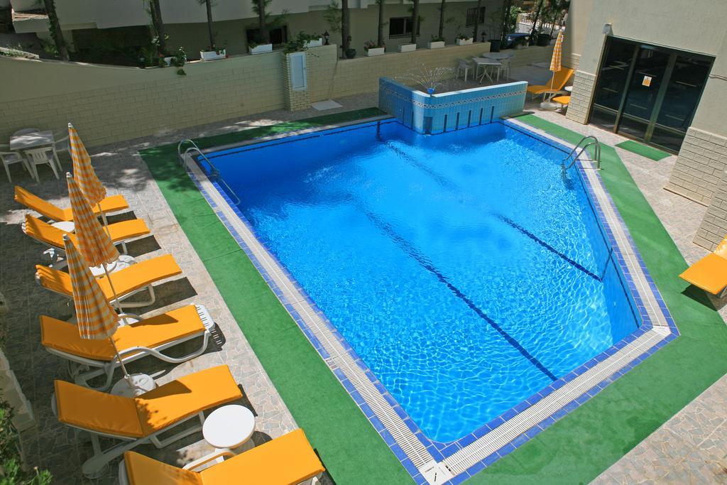Saturn Hotel Kuşadası Buitenkant foto