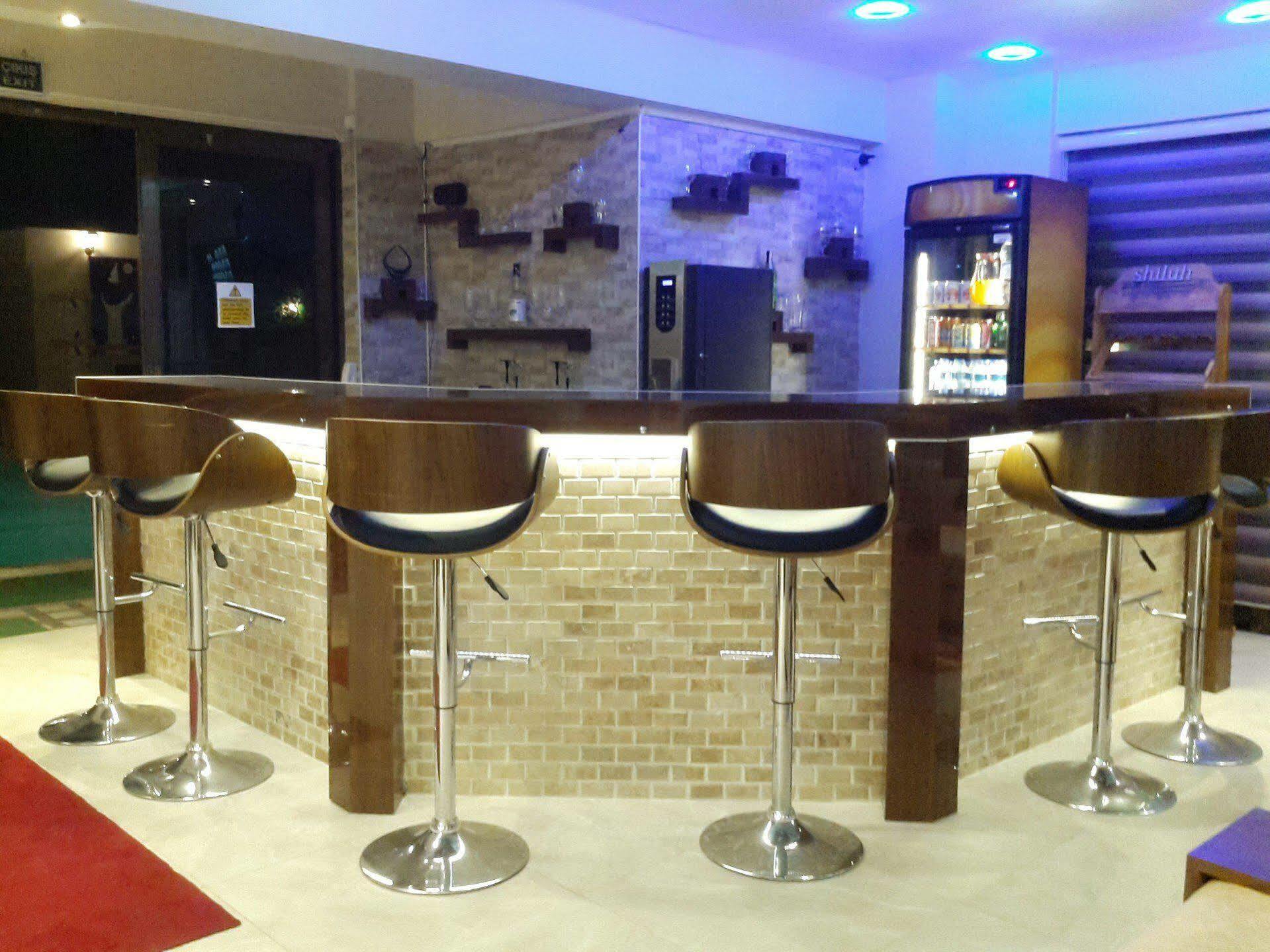 Saturn Hotel Kuşadası Buitenkant foto